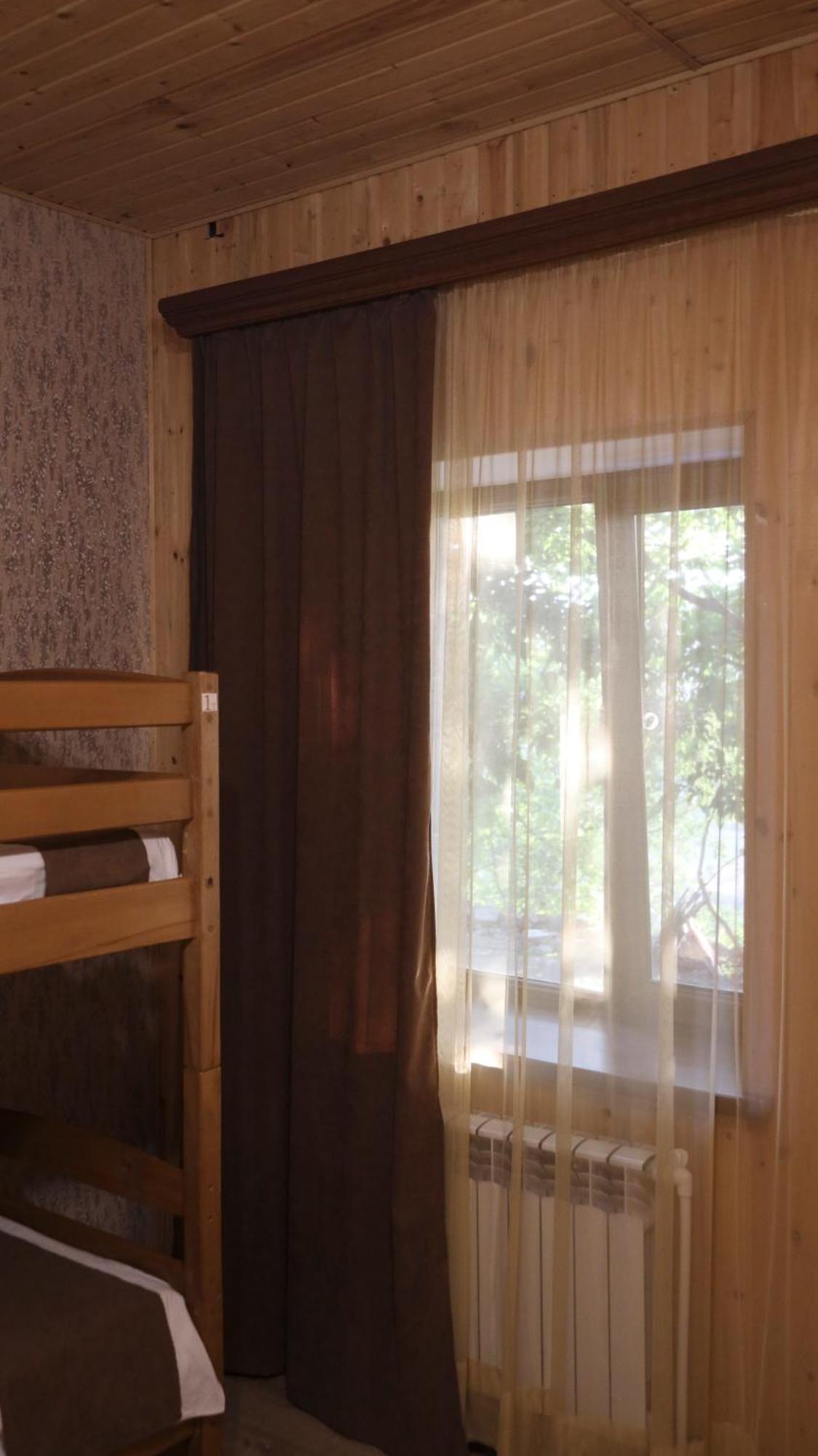 Old Byurakan Gouest House エクステリア 写真
